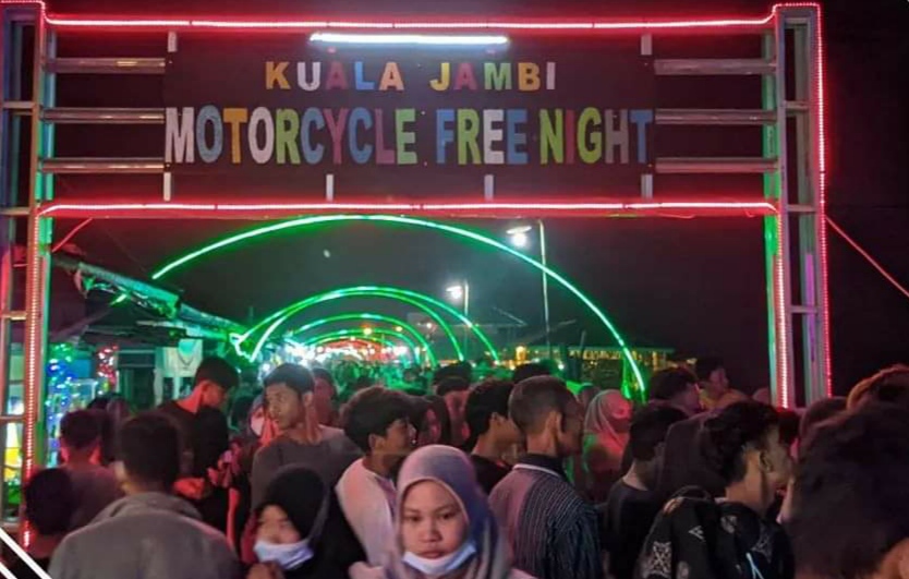 Suasana Kuala Jambi Motorcycle Free Night