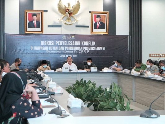 Komisi IV DPR RI Rakor Bersama Pansus Konflik Lahan DPRD Provinsi Jambi
