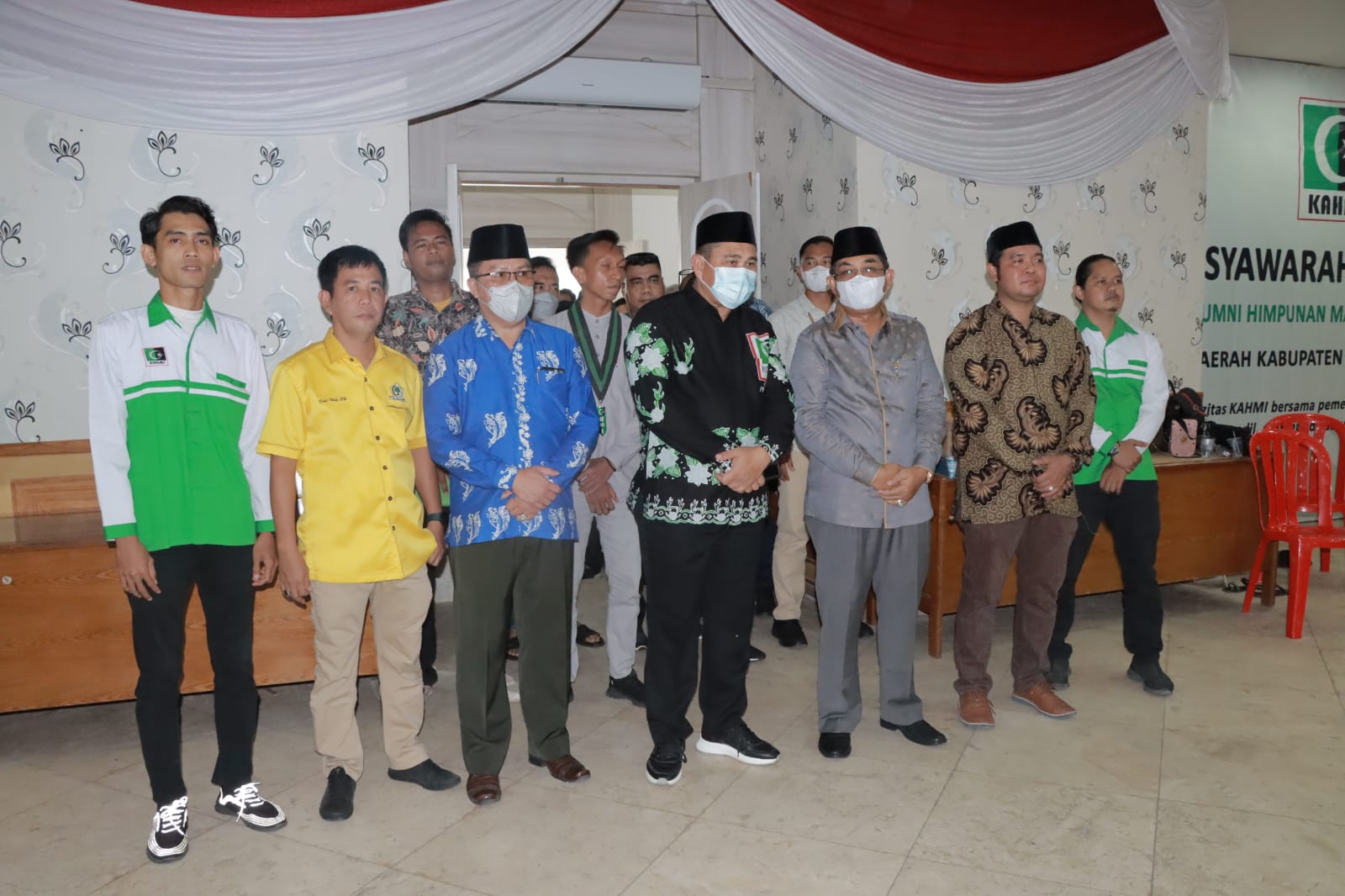 Tari Penyambutan Bupati Tanjab Barat dan Ketua MW KAHMI Provinsi Jambi 