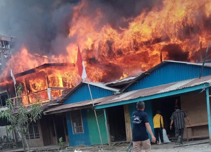 Kebakaran Hebat Terjadi di Teluk Nilau, Tanjab Barat (Ist)