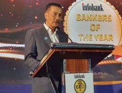 Dirut Bank Jambi Raih Predikat Terbaik Banker of The Year Award 2022