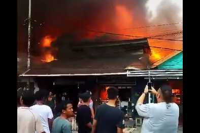 Kebakaran Hebat terjadi di Kuala Tungkal pada Sabtu (07/10/2023) Siang